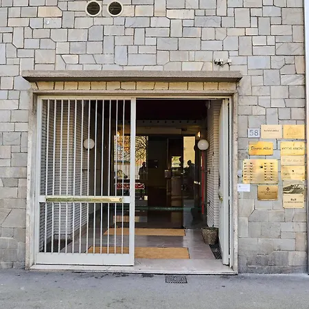 Casa de hóspedes Medali